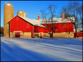 Red_Barn_in_Snow by John_Tarsha